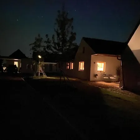 Urlaub Im Gruenen - Charmantes * Bad Waltersdorf