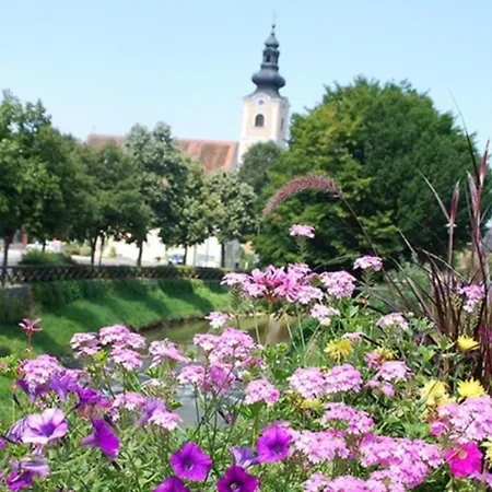 Urlaub Im Gruenen - Charmantes Vakantiehuis Bad Waltersdorf