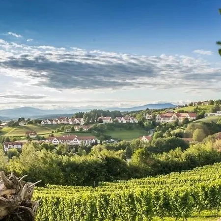 Urlaub Im Gruenen - Charmantes Bad Waltersdorf